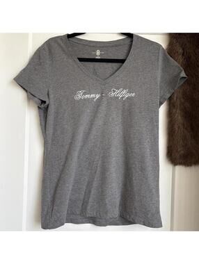 CLASSIC TOMMY HILFIGER T-SHIRT